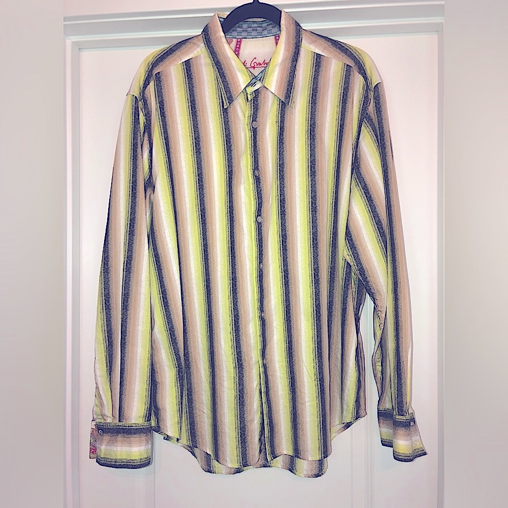 Robert Graham traditional XL striped long sleeve shirt.